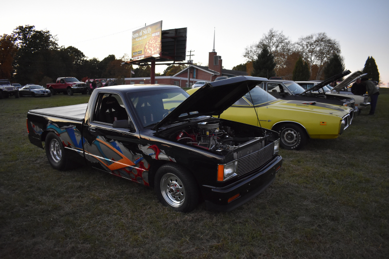 Illustration for article titled Car Show Season...